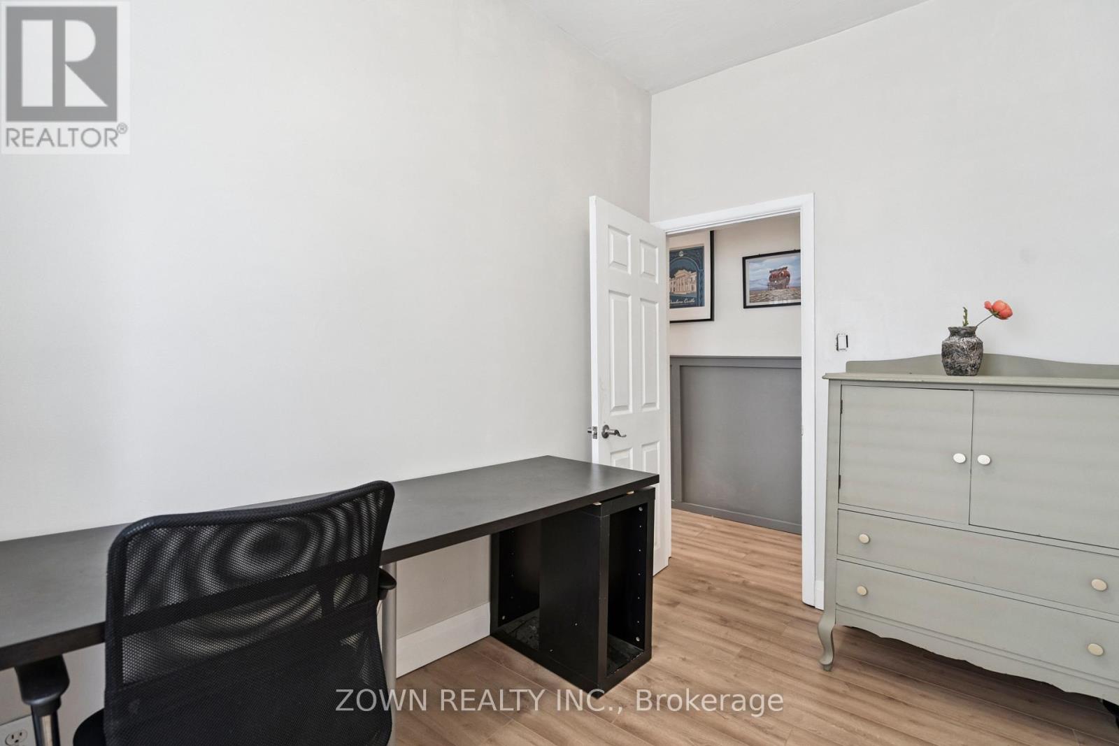 64 Sheaffe Street, Hamilton, Ontario  L8R 2E9 - Photo 25 - X12420226