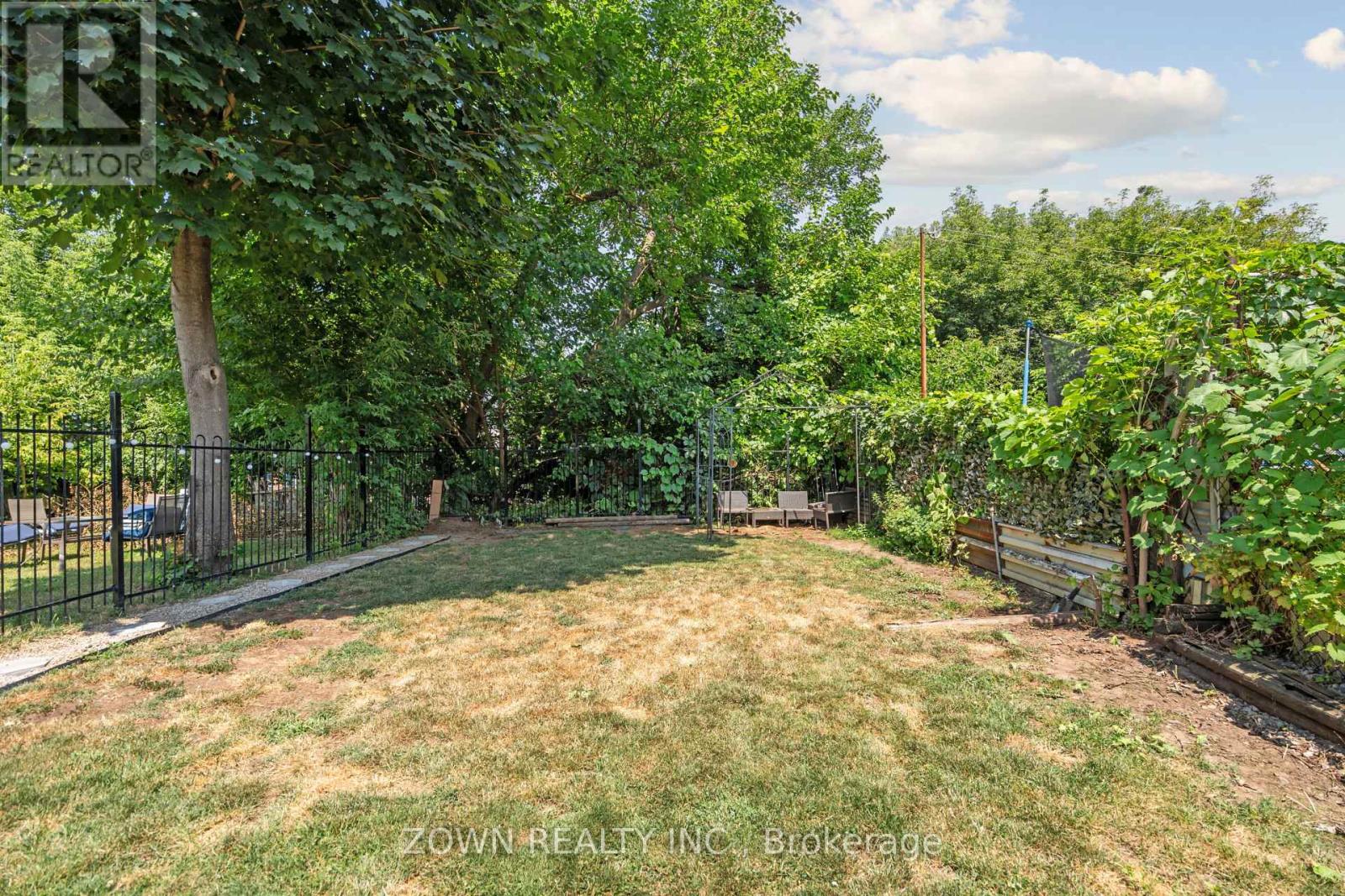 64 Sheaffe Street, Hamilton, Ontario  L8R 2E9 - Photo 34 - X12420226