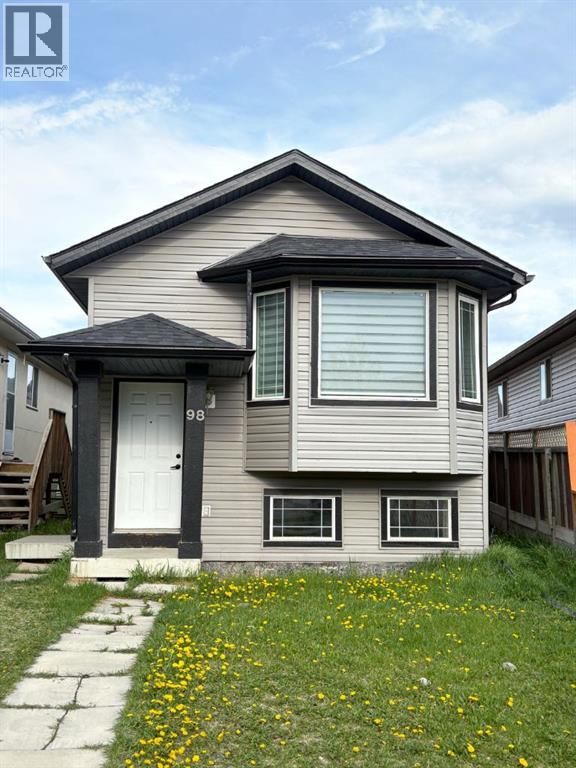 98 Tarawood Road NE, Calgary, Alberta