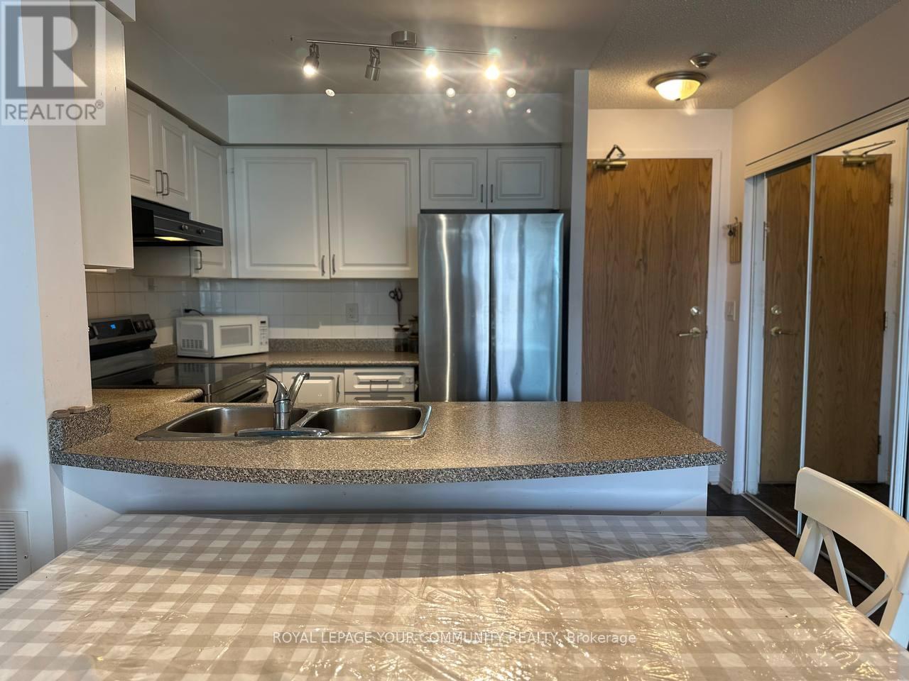 1003 - 5500 Yonge Street, Toronto, Ontario  M2N 7L1 - Photo 16 - C12419338