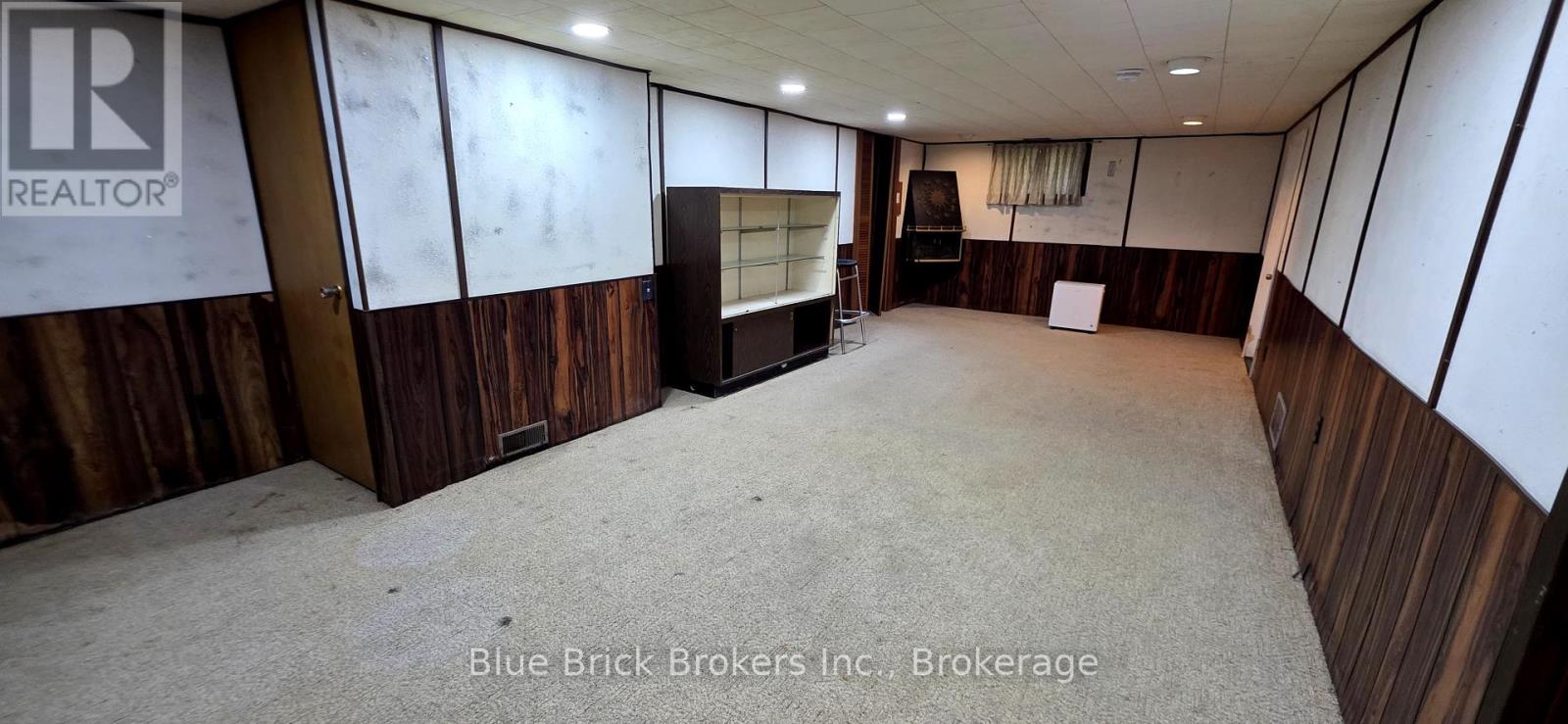10440 Sinclair Drive N, Middlesex Centre, Ontario  N0M 2A0 - Photo 13 - X12371693