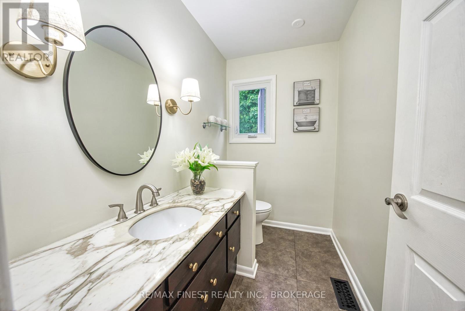 16 Pembroke Street, Kingston, Ontario  K7L 4N4 - Photo 22 - X12303105