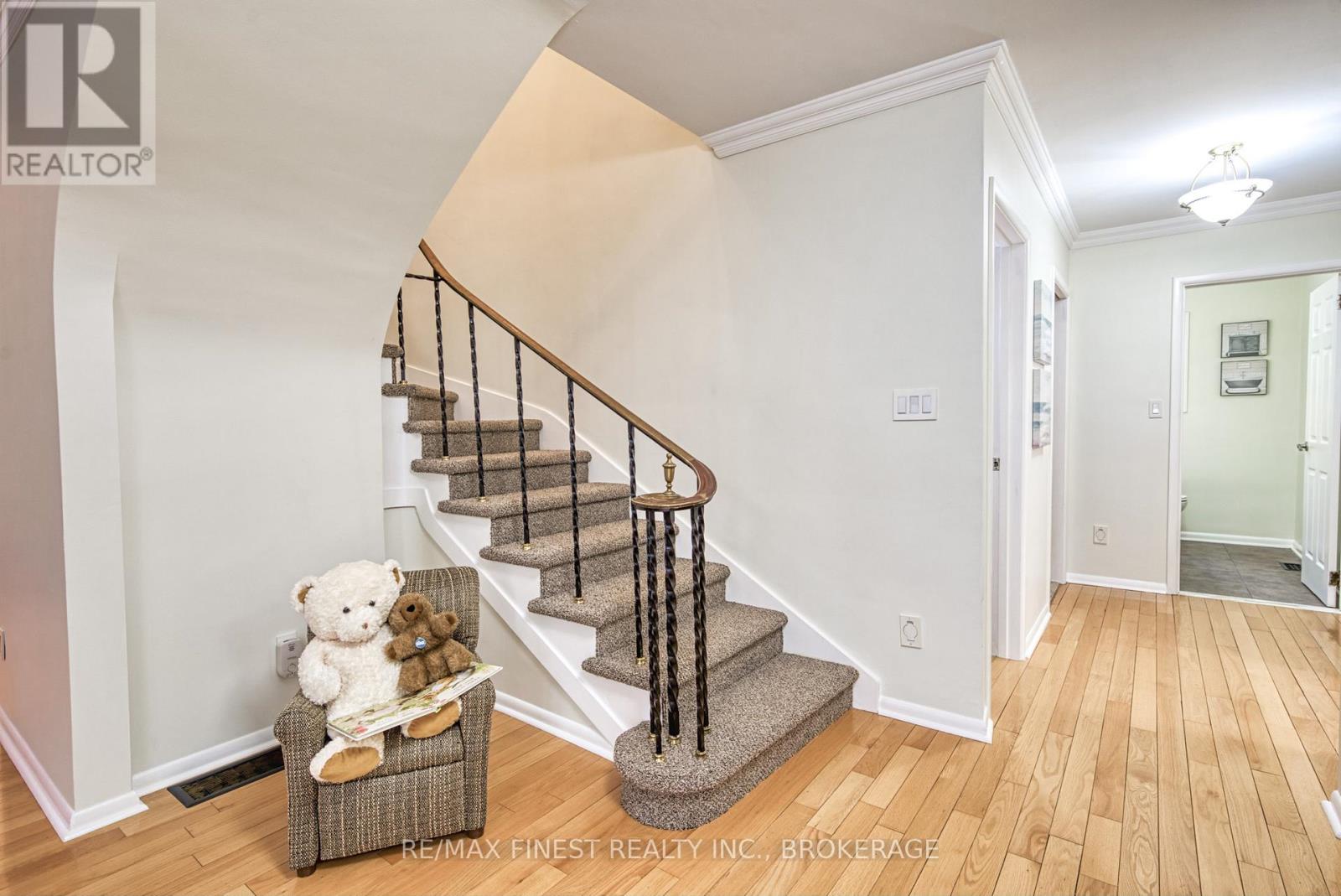 16 Pembroke Street, Kingston, Ontario  K7L 4N4 - Photo 28 - X12303105