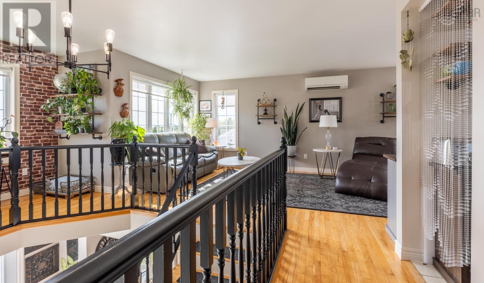 35 Sprucewood Drive, Yarmouth, Nova Scotia  B5A 4M9 - Photo 5 - 202521318