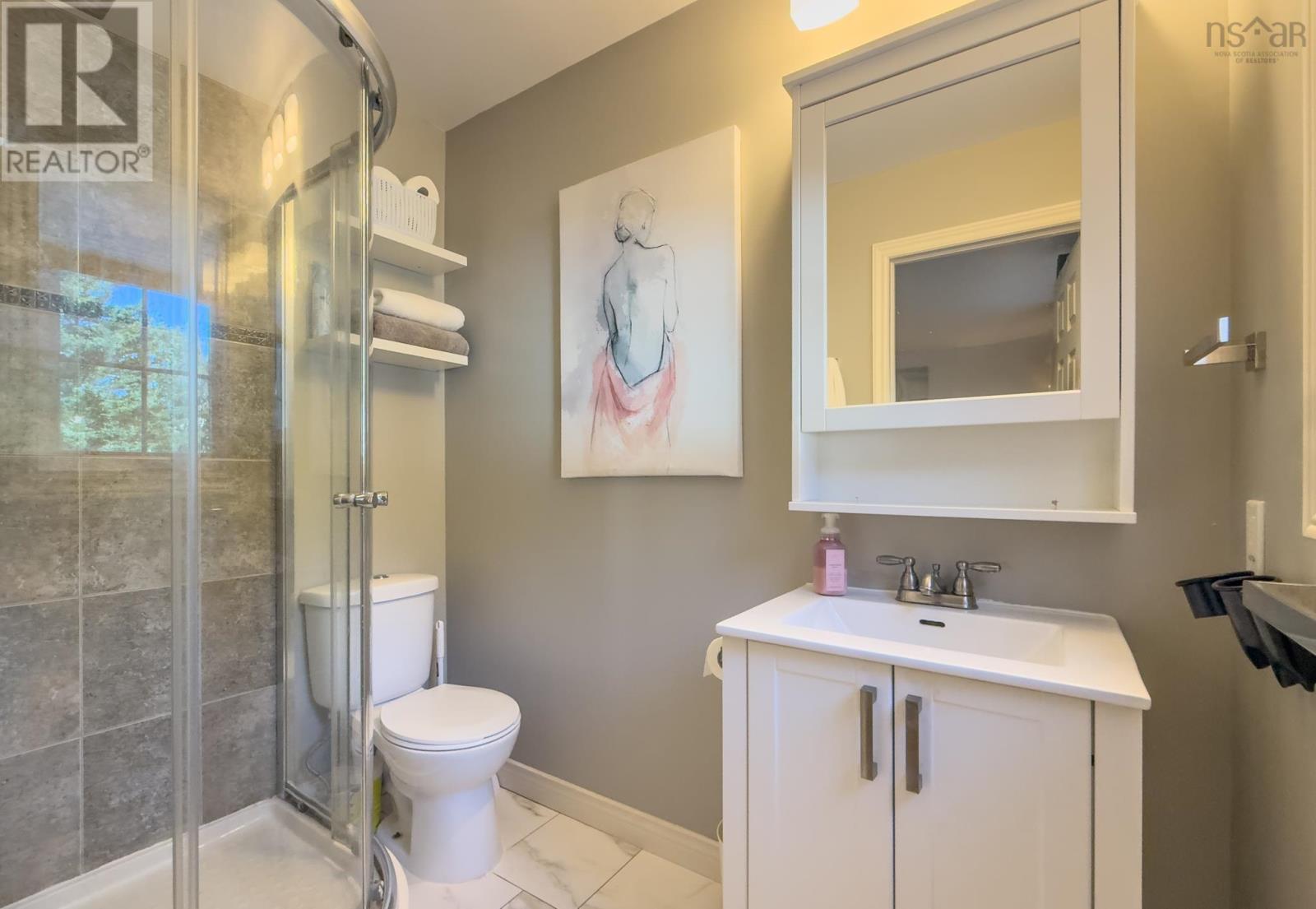 35 Sprucewood Drive, Yarmouth, Nova Scotia  B5A 4M9 - Photo 25 - 202521318