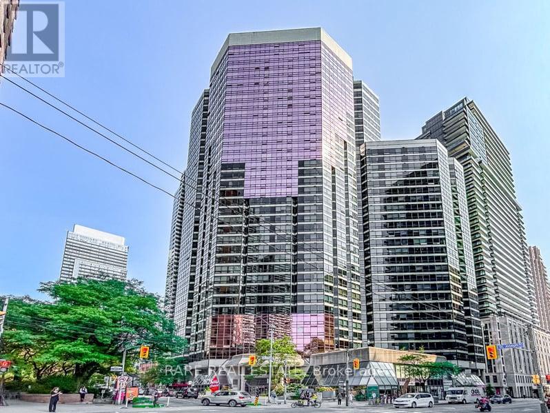 310 - 1001 Bay Street, Toronto, Ontario  M5S 3A6 - Photo 1 - C12420257