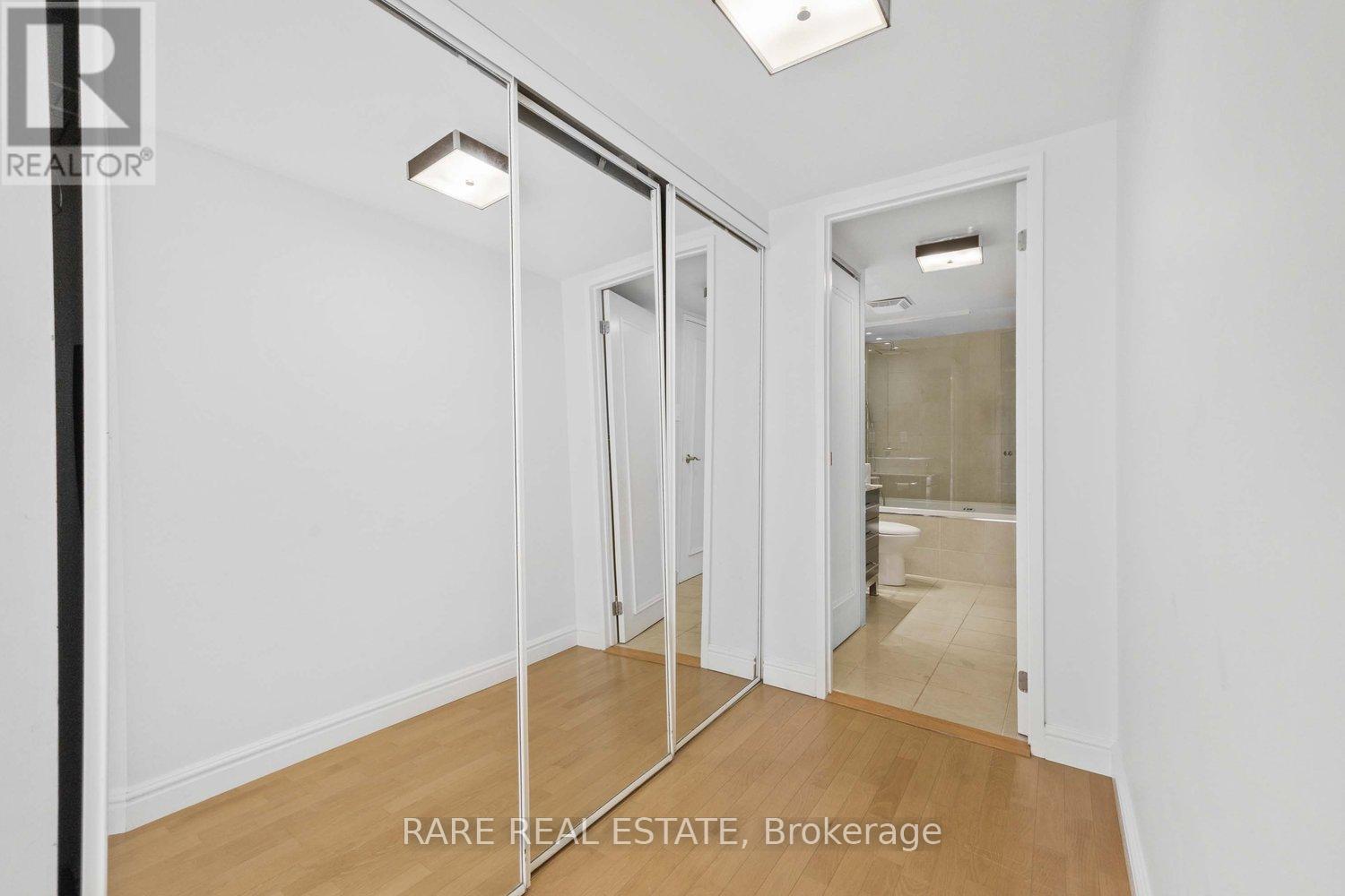 310 - 1001 Bay Street, Toronto, Ontario  M5S 3A6 - Photo 18 - C12420257