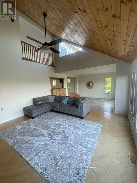 151 Cedar Crest Beach Road, Clarington, Ontario  L1C 5R2 - Photo 17 - E12420227