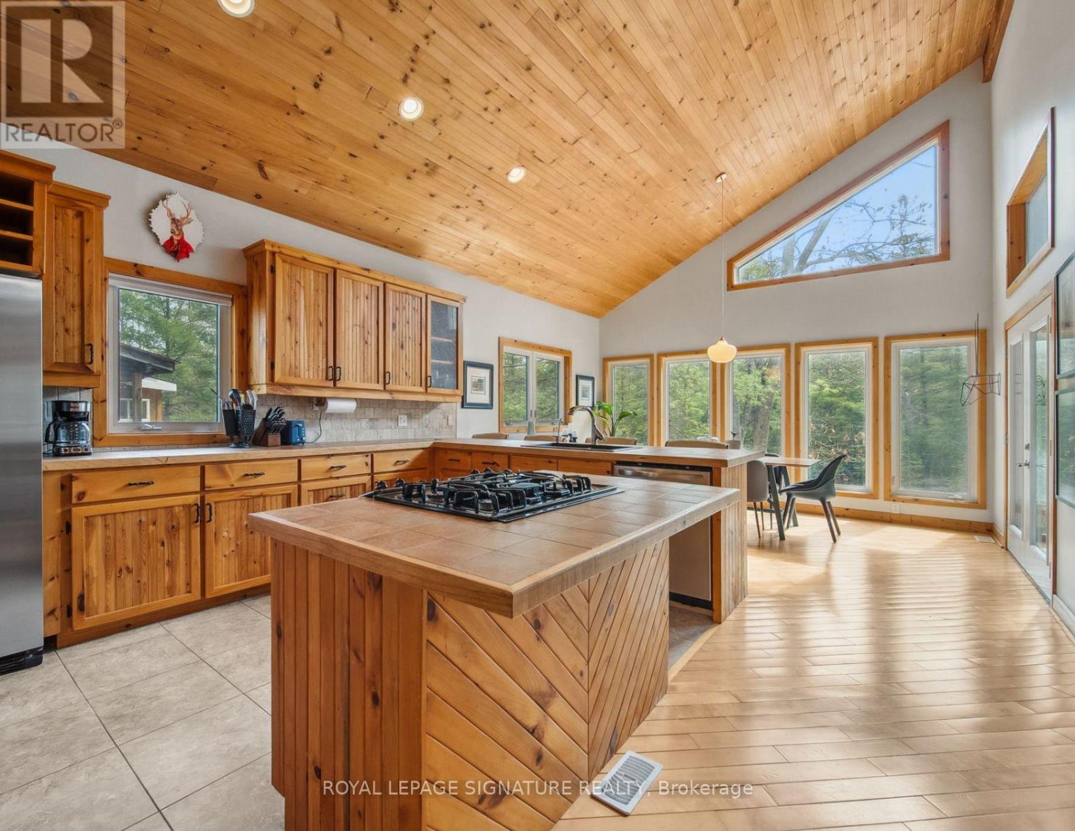 3309 RIVERDALE DRIVE, Severn, Ontario