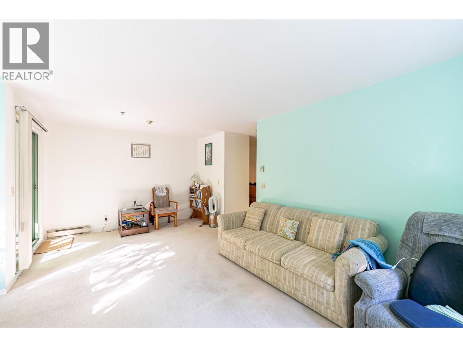 310 6737 STATION HILL COURT, Burnaby, British Columbia