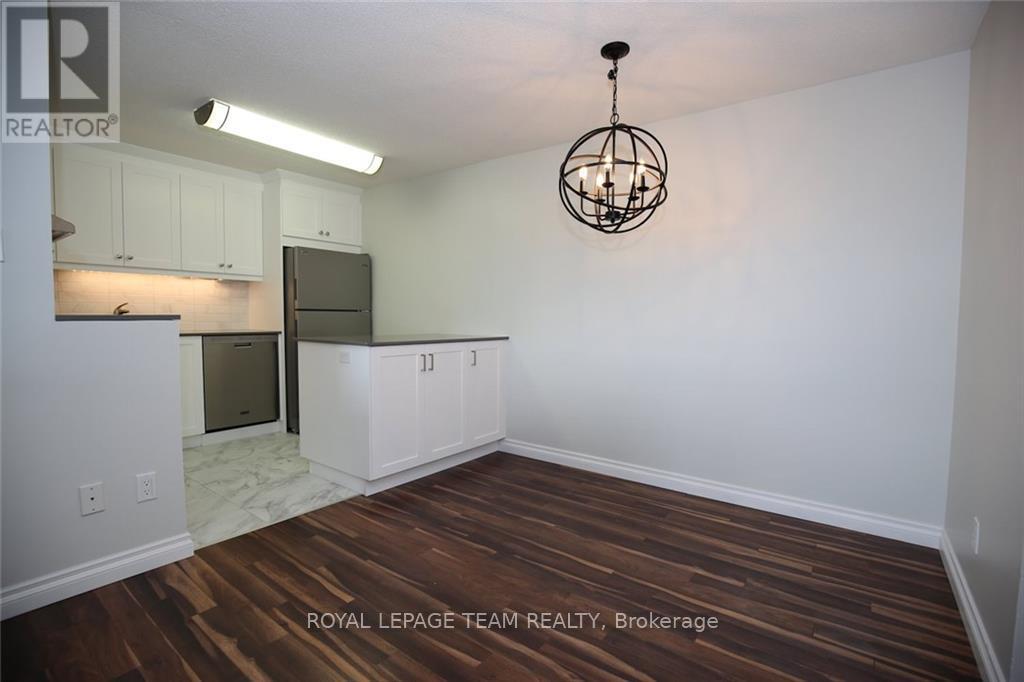 1003 - 1100 Ambleside Drive, Ottawa, Ontario  K2B 8G6 - Photo 14 - X12420271