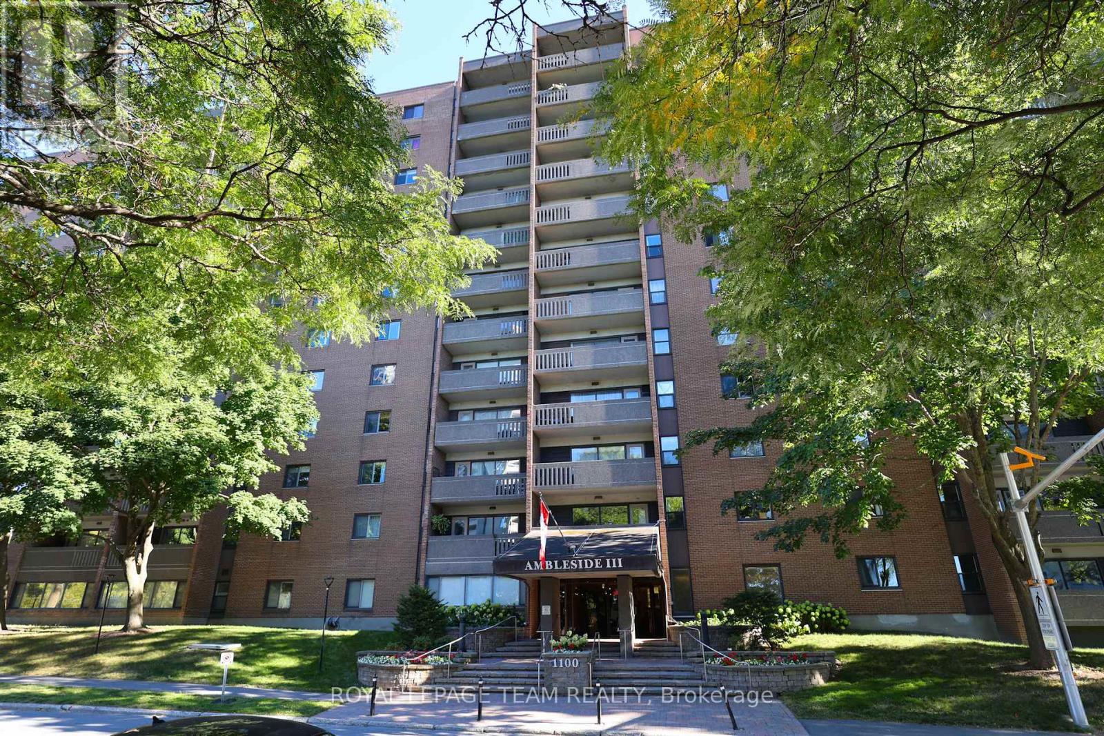 1003 - 1100 Ambleside Drive, Ottawa, Ontario  K2B 8G6 - Photo 6 - X12420271