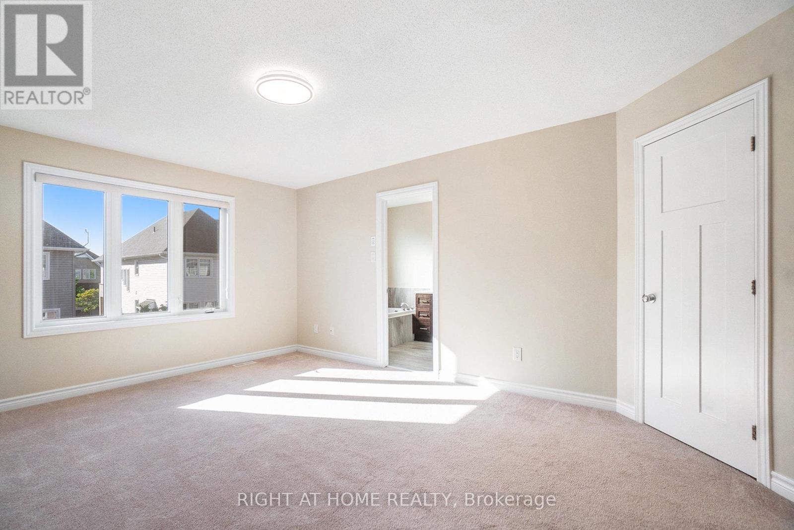 928 Bunchberry Way, Ottawa, Ontario  K1T 0L6 - Photo 41 - X12420281