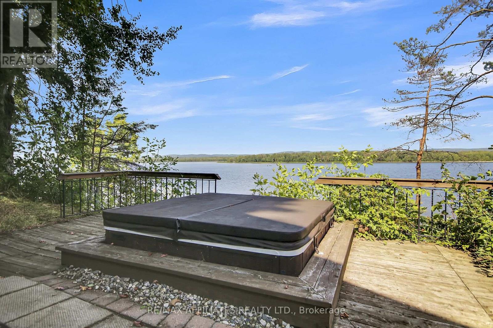 300 Riverwood Drive, Ottawa, Ontario  K0A 3M0 - Photo 15 - X12420289