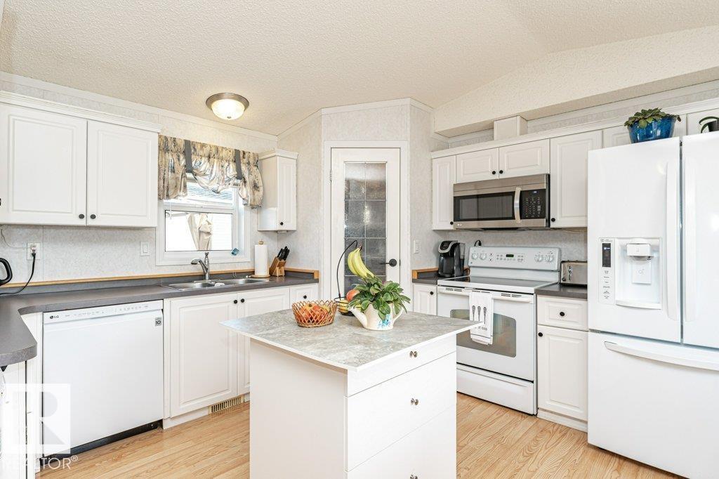 241 Oak Wood Dr Nw, Edmonton, Alberta  T6P 0A4 - Photo 17 - E4458997