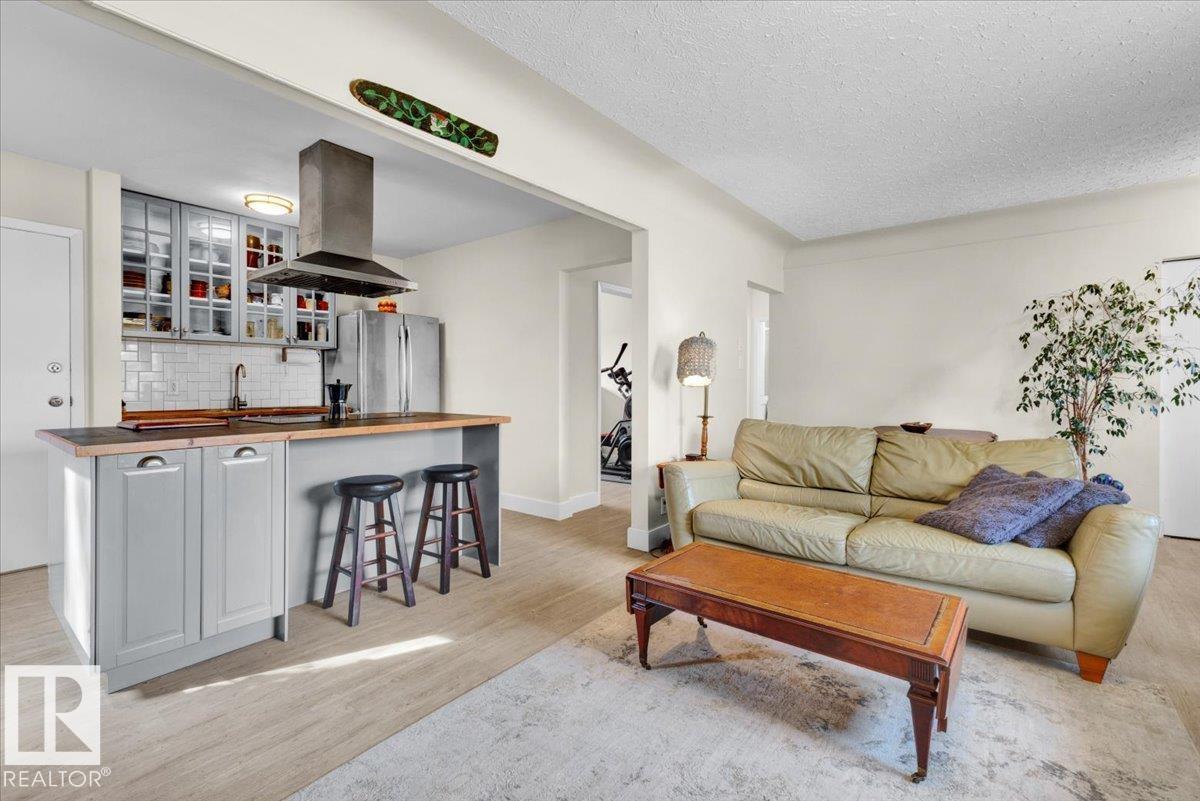 10548 40 St Nw, Edmonton, Alberta  T6A 1T1 - Photo 12 - E4458971