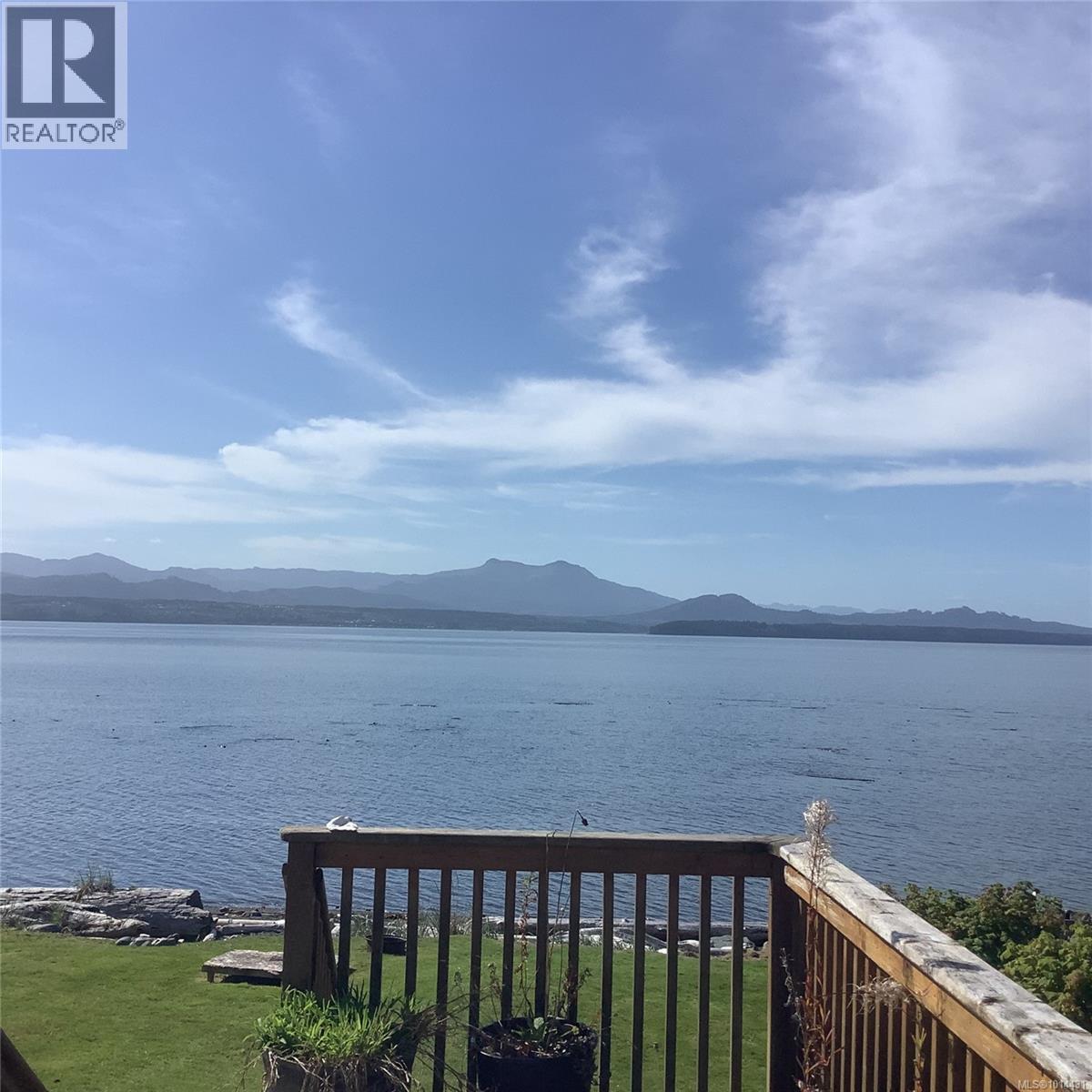 292 1st St, Sointula, British Columbia
