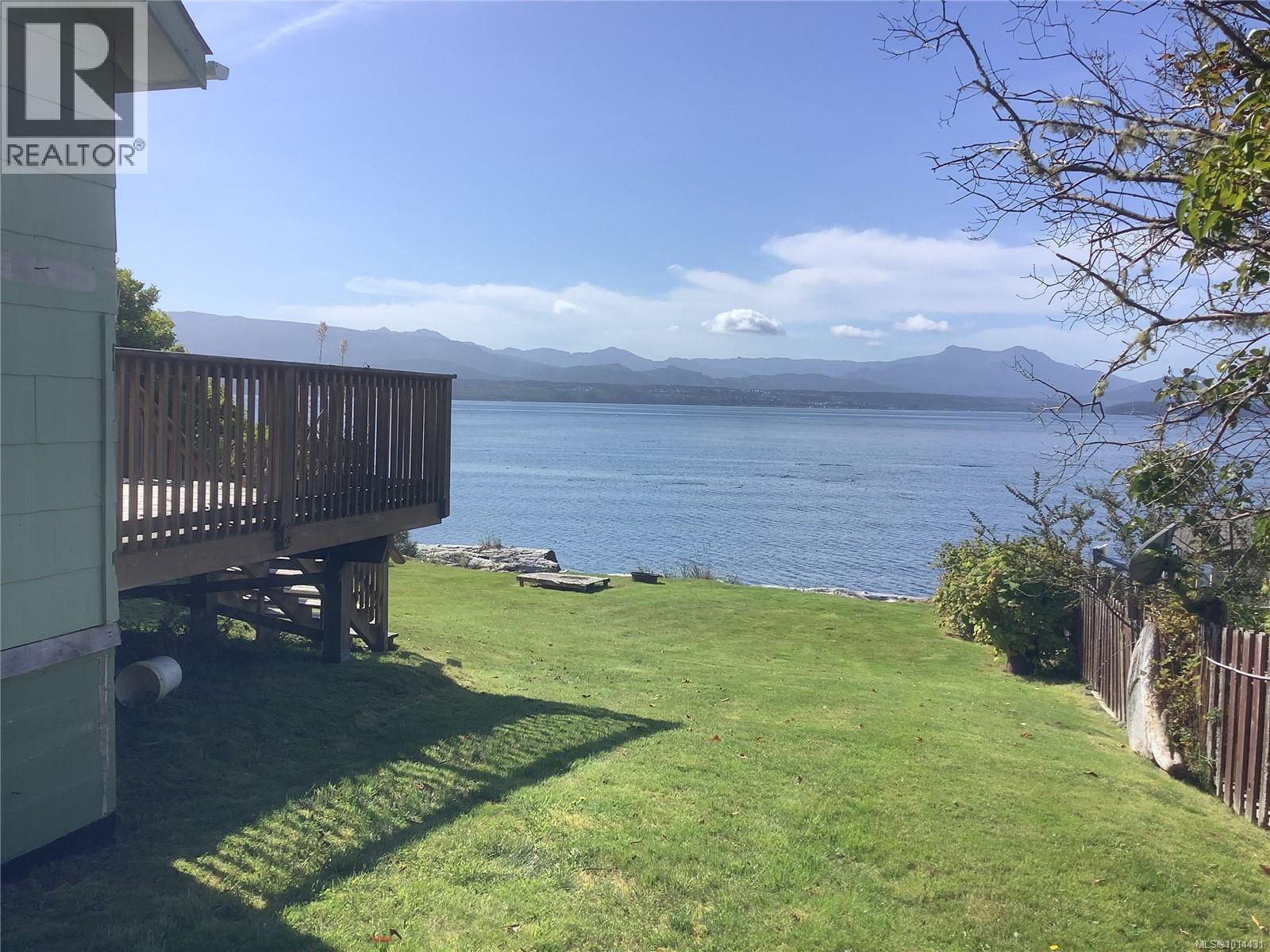 292 1st St, Sointula, British Columbia  V0N 3E0 - Photo 2 - 1014431
