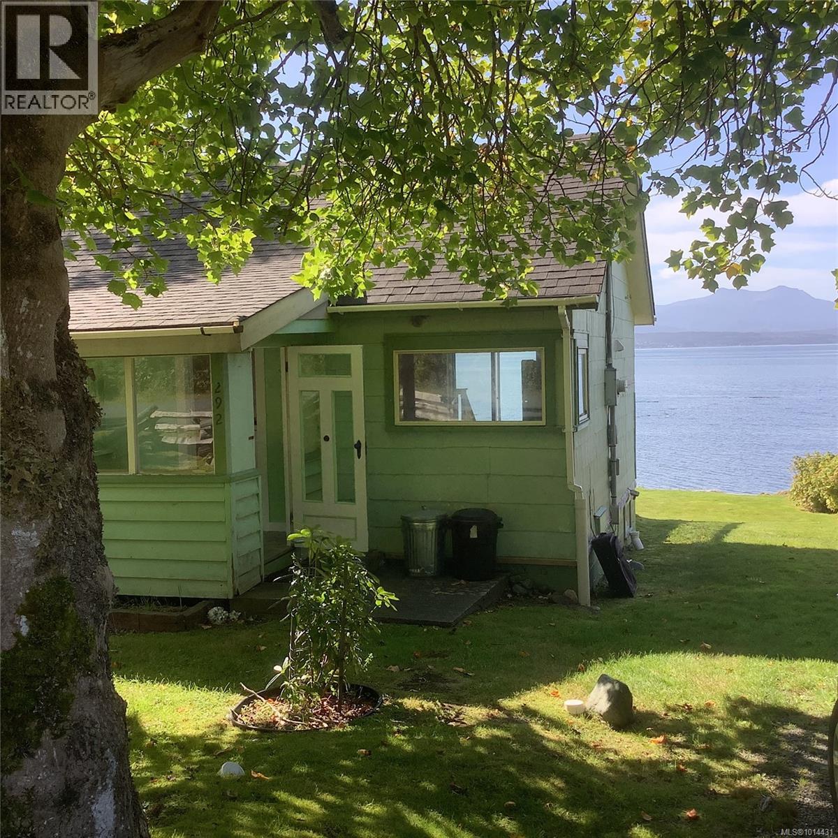 292 1st St, Sointula, British Columbia  V0N 3E0 - Photo 3 - 1014431