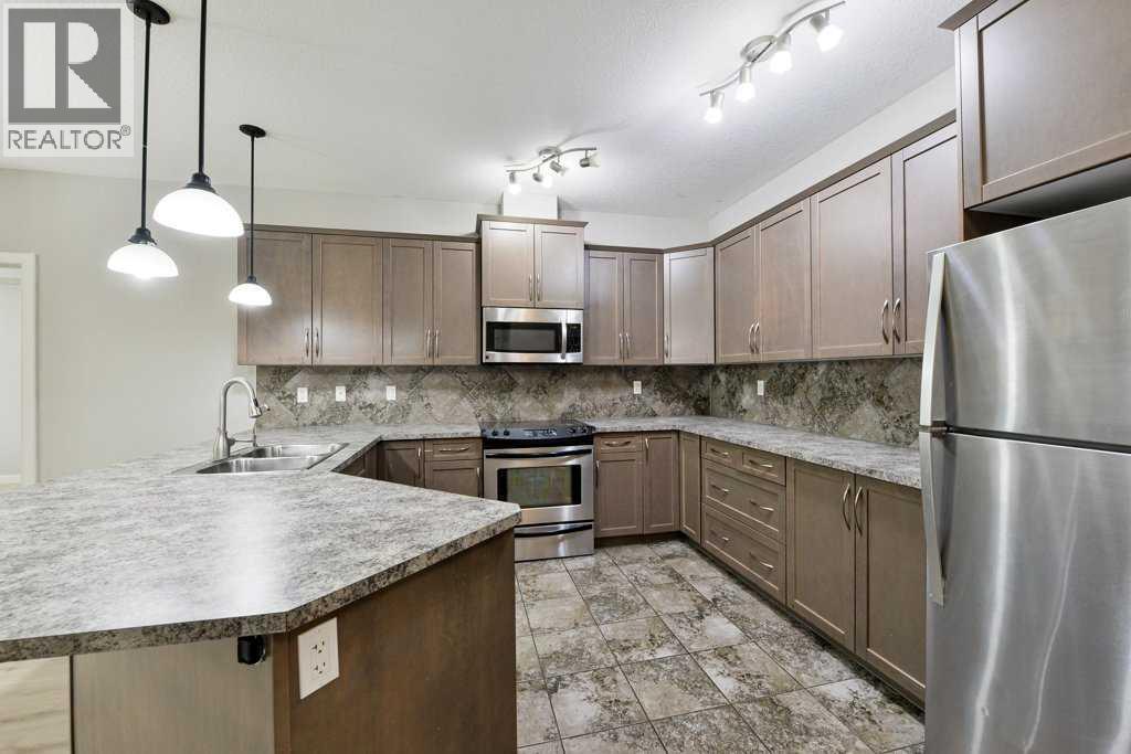 235, 35 Aspenmont Heights Sw, Calgary, Alberta  t3h 0e5 - Photo 5 - A2258310