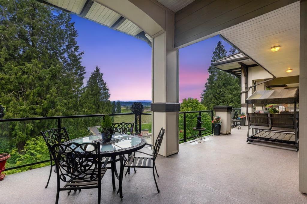 304 15155 36 Avenue, Surrey, British Columbia  V3Z 4R3 - Photo 12 - R3049780