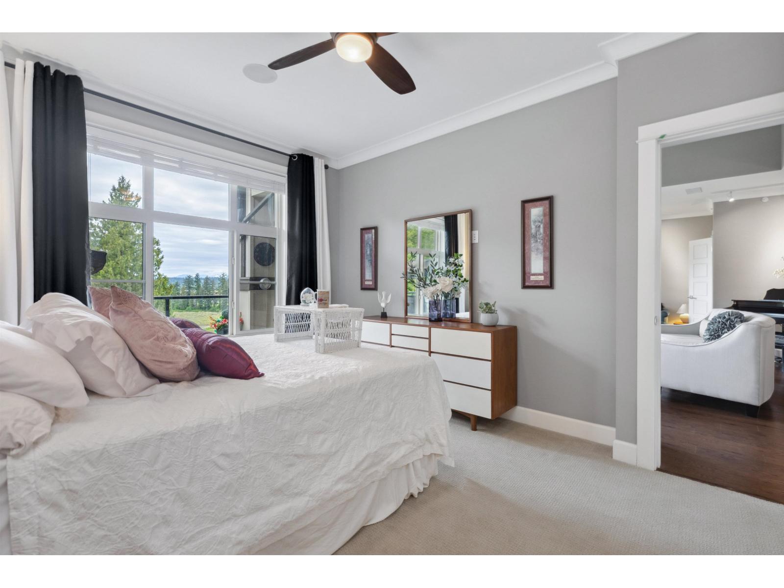 304 15155 36 Avenue, Surrey, British Columbia  V3Z 4R3 - Photo 14 - R3049780