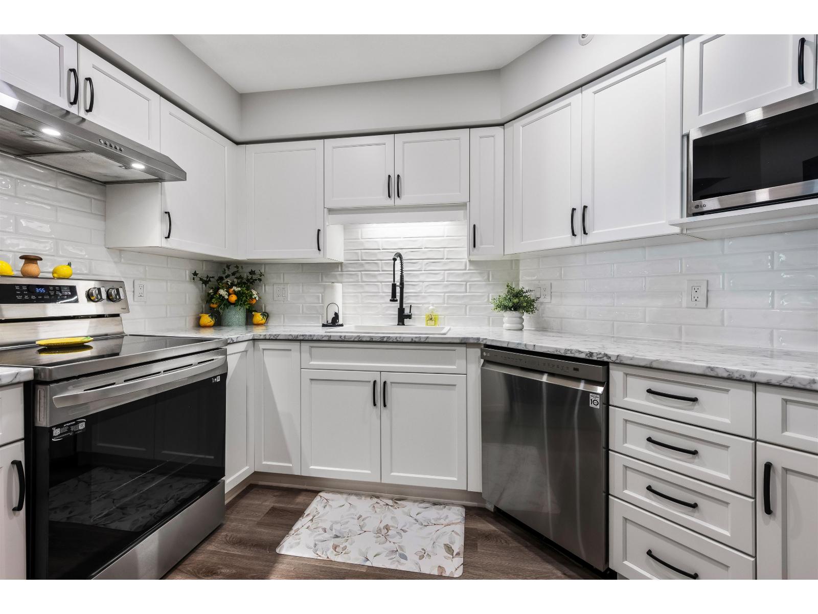 210 20976 56 Avenue, Langley, British Columbia  V3A 7Z2 - Photo 12 - R3049889