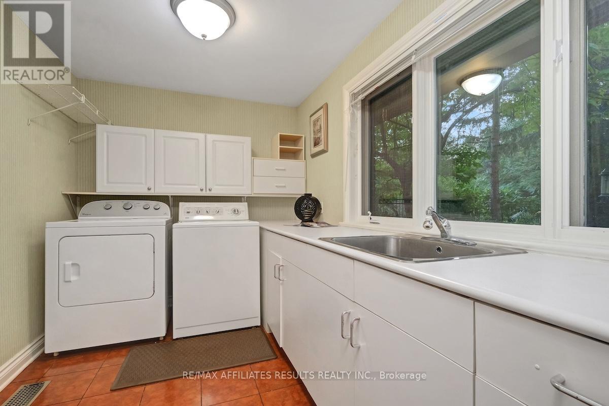 30 Pentland Crescent, Ottawa, Ontario  K2K 1V5 - Photo 23 - X12420305