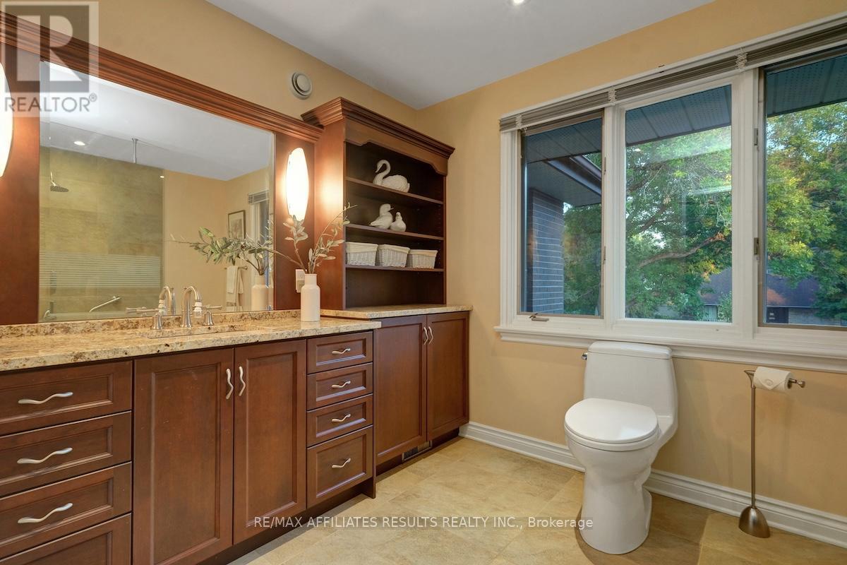 30 Pentland Crescent, Ottawa, Ontario  K2K 1V5 - Photo 27 - X12420305