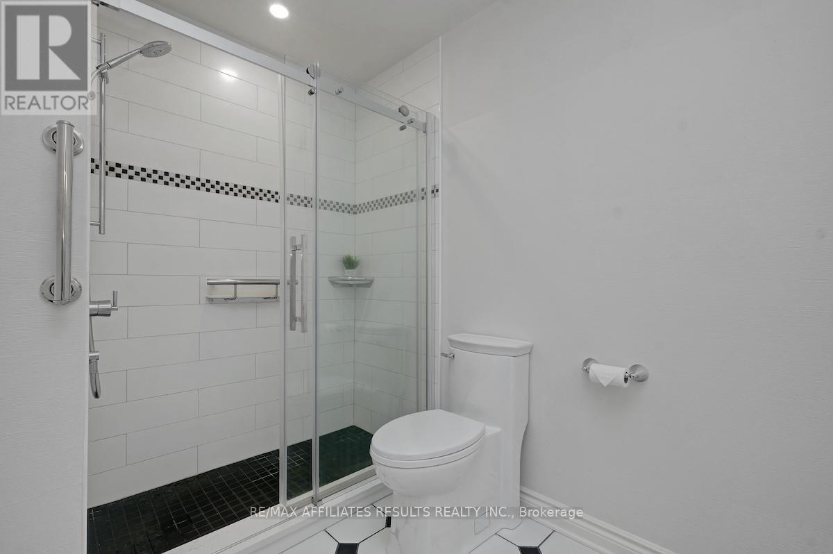 30 Pentland Crescent, Ottawa, Ontario  K2K 1V5 - Photo 32 - X12420305