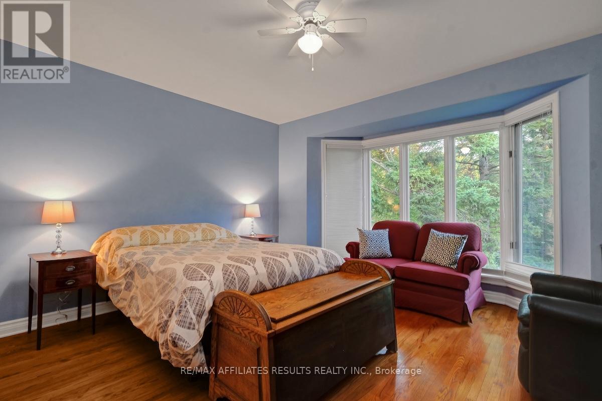 30 Pentland Crescent, Ottawa, Ontario  K2K 1V5 - Photo 33 - X12420305