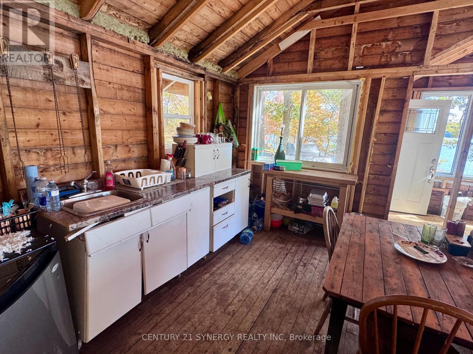241 Brash Lane, Frontenac (Frontenac South), Ontario  K0H 1R0 - Photo 10 - X12420312