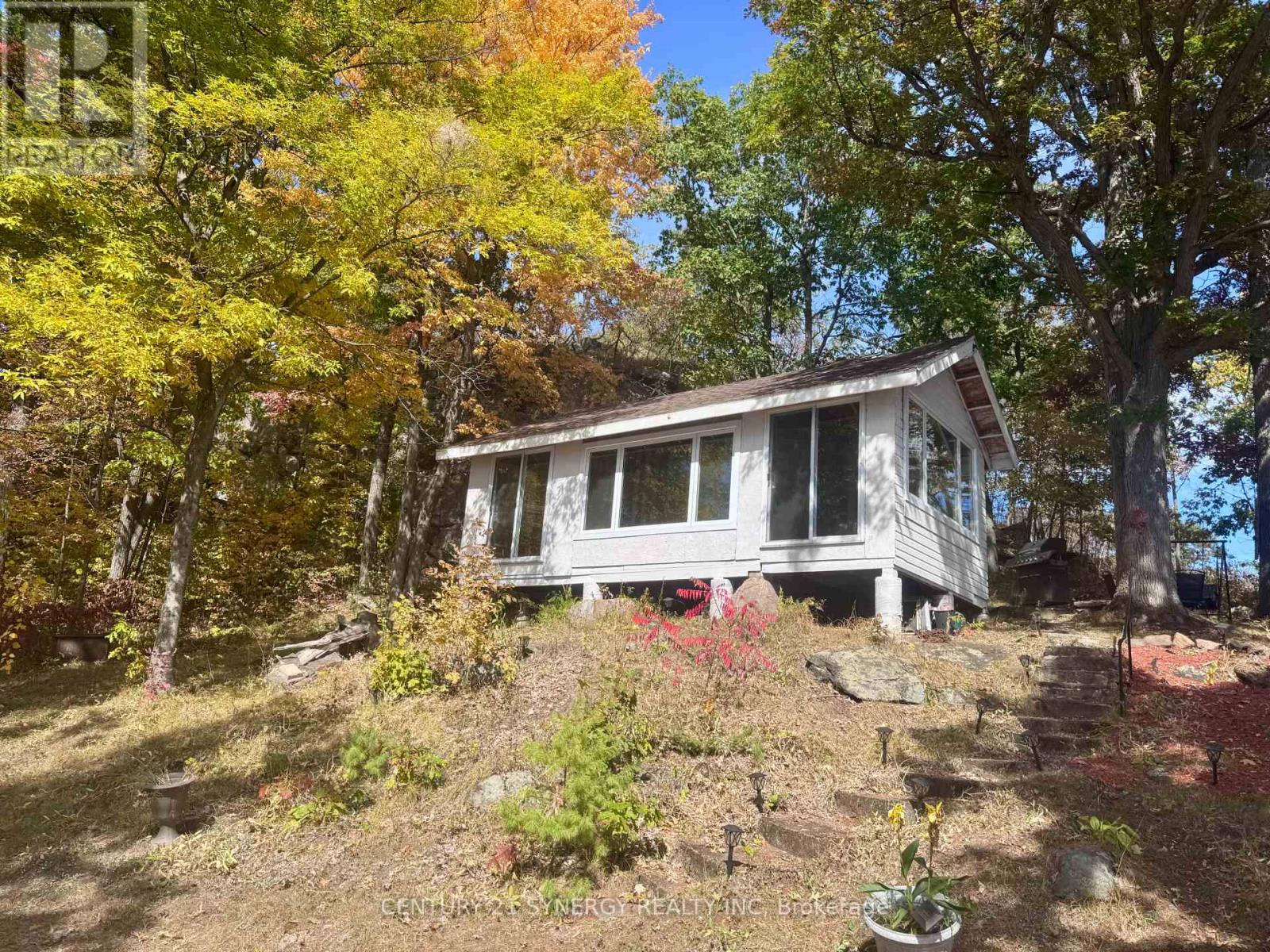 241 Brash Lane, Frontenac (Frontenac South), Ontario  K0H 1R0 - Photo 2 - X12420312