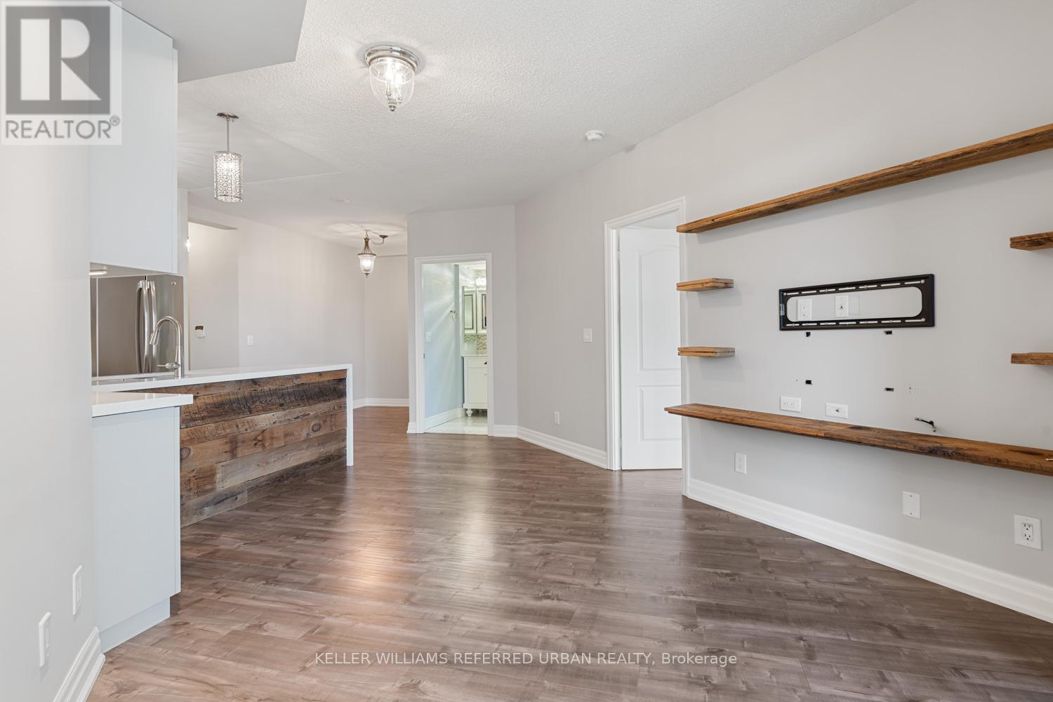 409 - 2121 Lake Shore Boulevard W, Toronto, Ontario M8V 4E9 - Photo 21 - W12420293