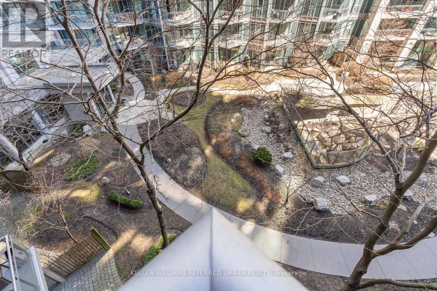 409 - 2121 Lake Shore Boulevard W, Toronto, Ontario M8V 4E9 - Photo 38 - W12420293