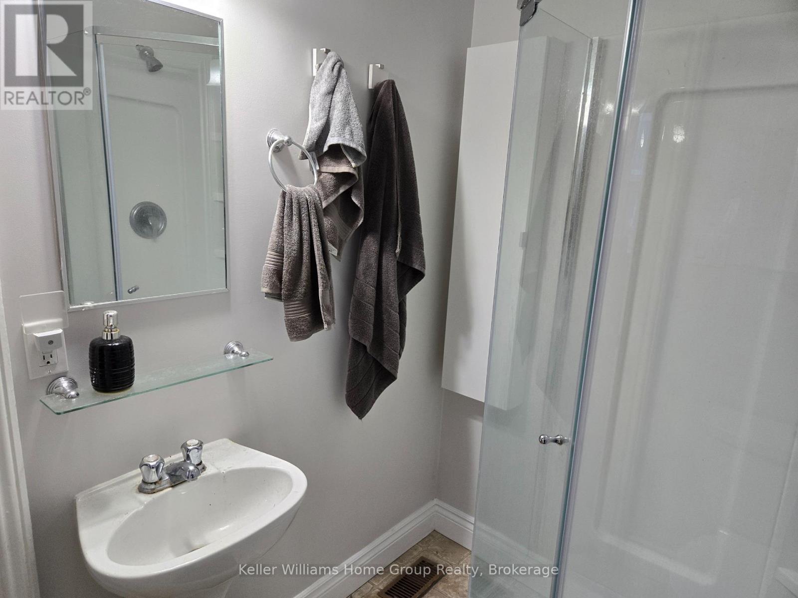 114a Surrey Street E, Guelph, Ontario  N1H 3P9 - Photo 21 - X12420313