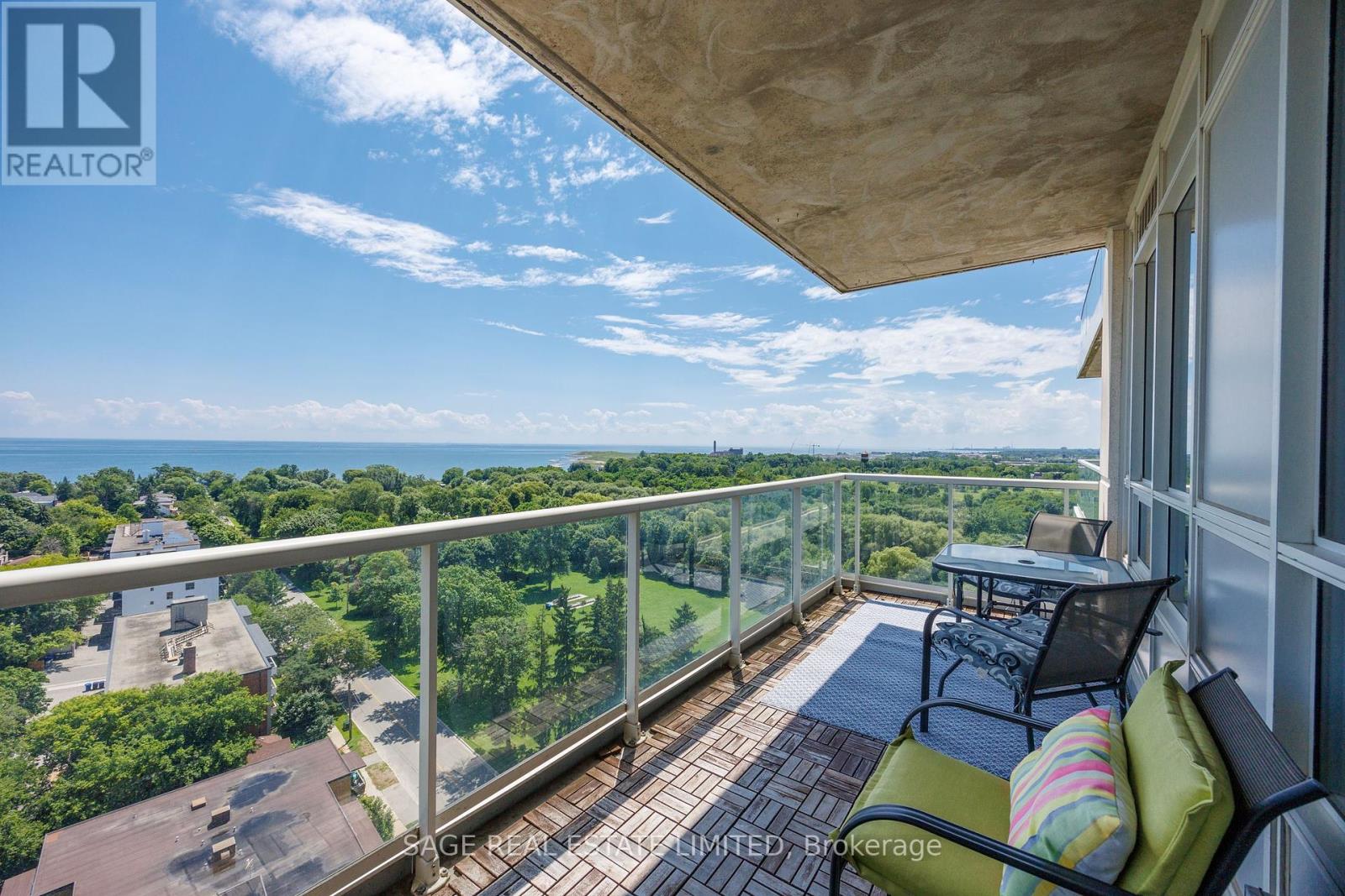 1302 - 3865 Lake Shore Boulevard W, Toronto, Ontario M8W 0A2 - Photo 18 - W12418757