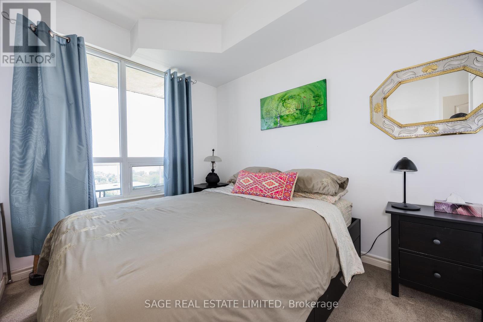 1302 - 3865 Lake Shore Boulevard W, Toronto, Ontario M8W 0A2 - Photo 13 - W12418757