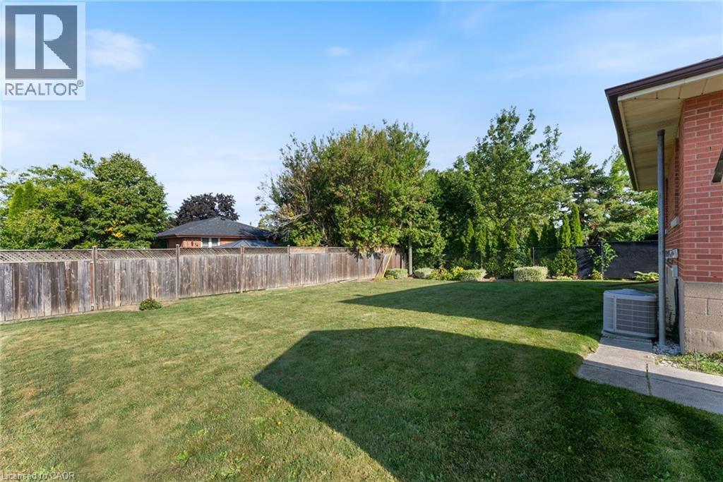 136 Warren Avenue, Hamilton, Ontario  L9A 3E1 - Photo 21 - 40770522