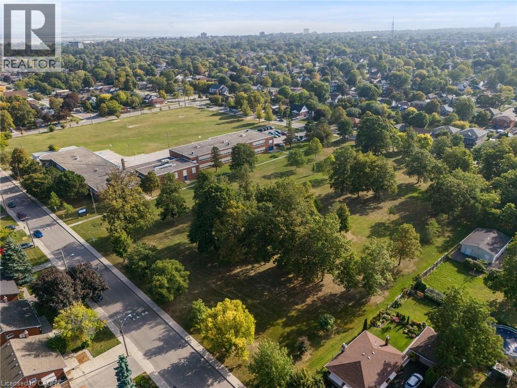 136 Warren Avenue, Hamilton, Ontario  L9A 3E1 - Photo 29 - 40770522