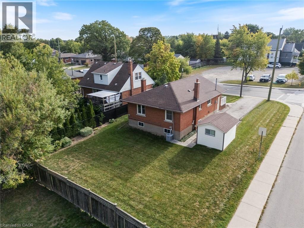 136 Warren Avenue, Hamilton, Ontario  L9A 3E1 - Photo 23 - 40770522