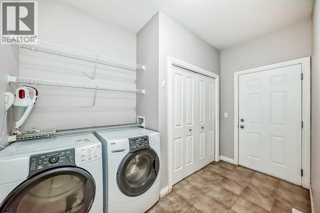 87 Sherwood Circle Nw, Calgary, Alberta  T3R 1R3 - Photo 19 - A2254699