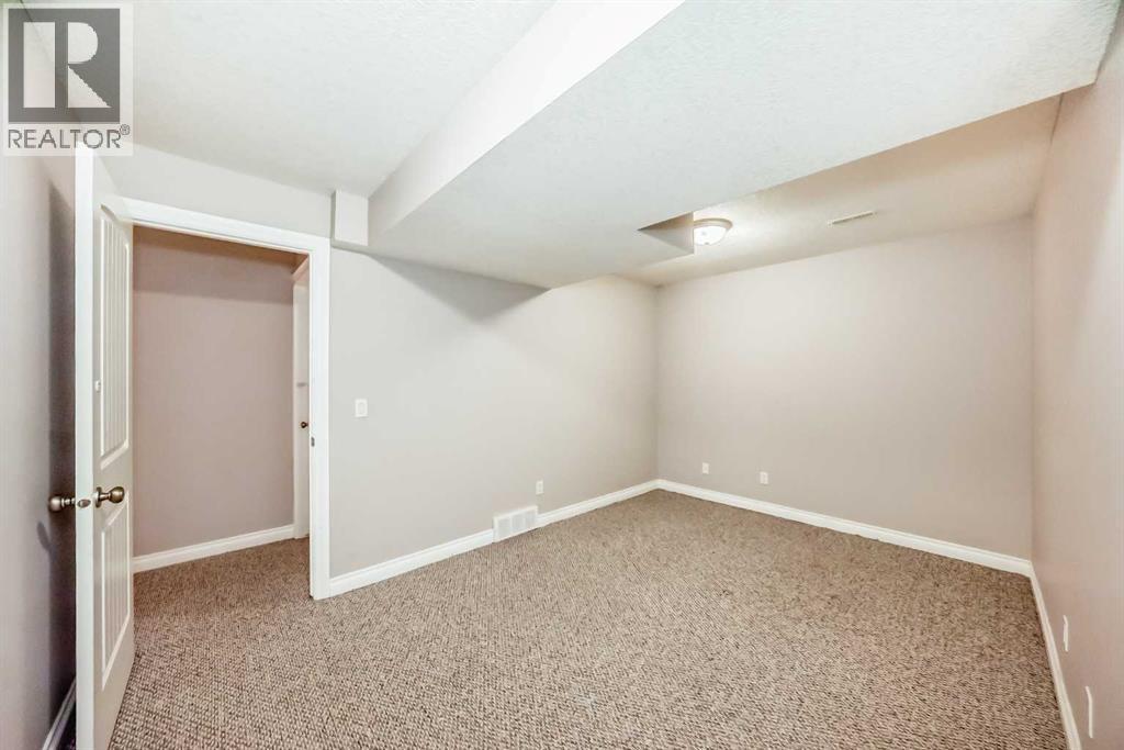 87 Sherwood Circle Nw, Calgary, Alberta  T3R 1R3 - Photo 41 - A2254699