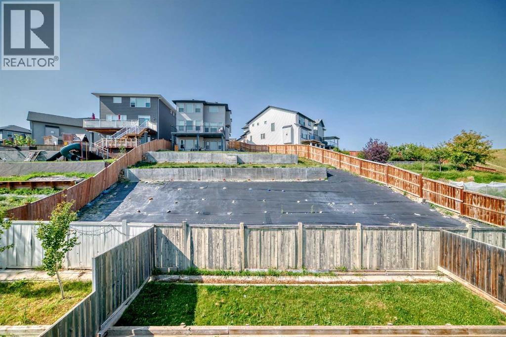 87 Sherwood Circle Nw, Calgary, Alberta  T3R 1R3 - Photo 24 - A2254699