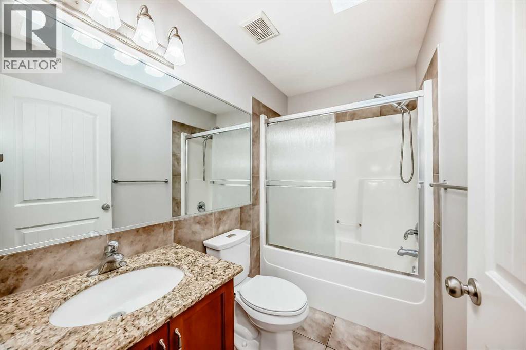 87 Sherwood Circle Nw, Calgary, Alberta  T3R 1R3 - Photo 33 - A2254699