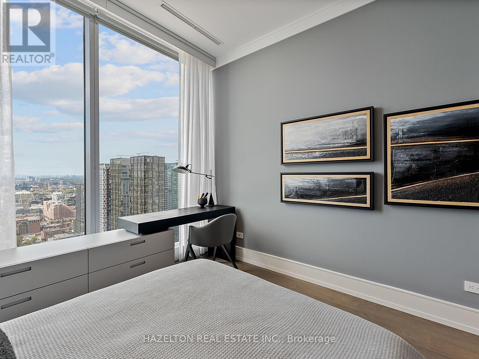 4006 - 183 Wellington Street W, Toronto, Ontario  M5V 0A1 - Photo 44 - C12420321