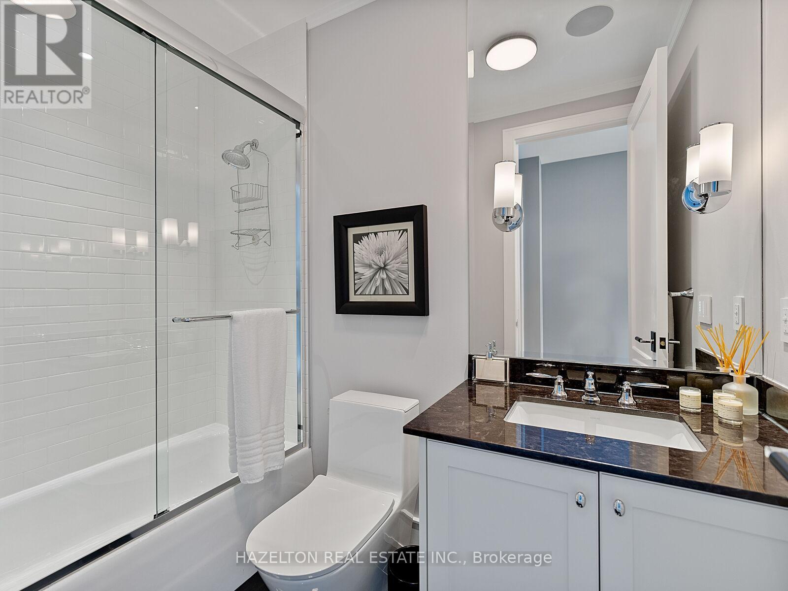 4006 - 183 Wellington Street W, Toronto, Ontario  M5V 0A1 - Photo 46 - C12420321