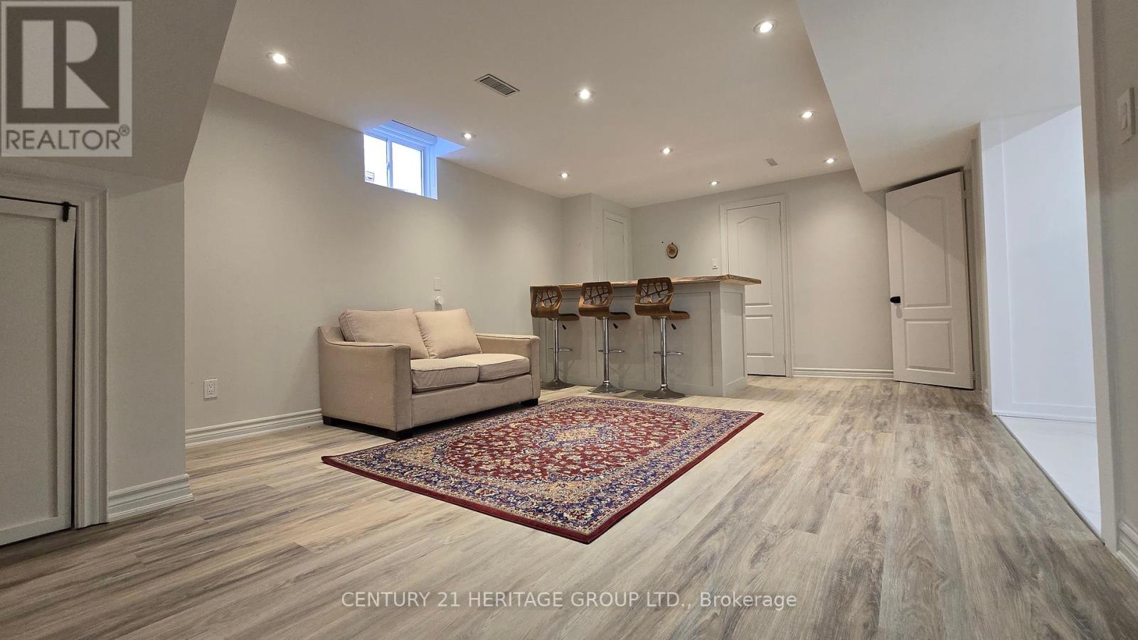 83 Aloe Avenue, Richmond Hill, Ontario  L4E 4N1 - Photo 5 - N12420300