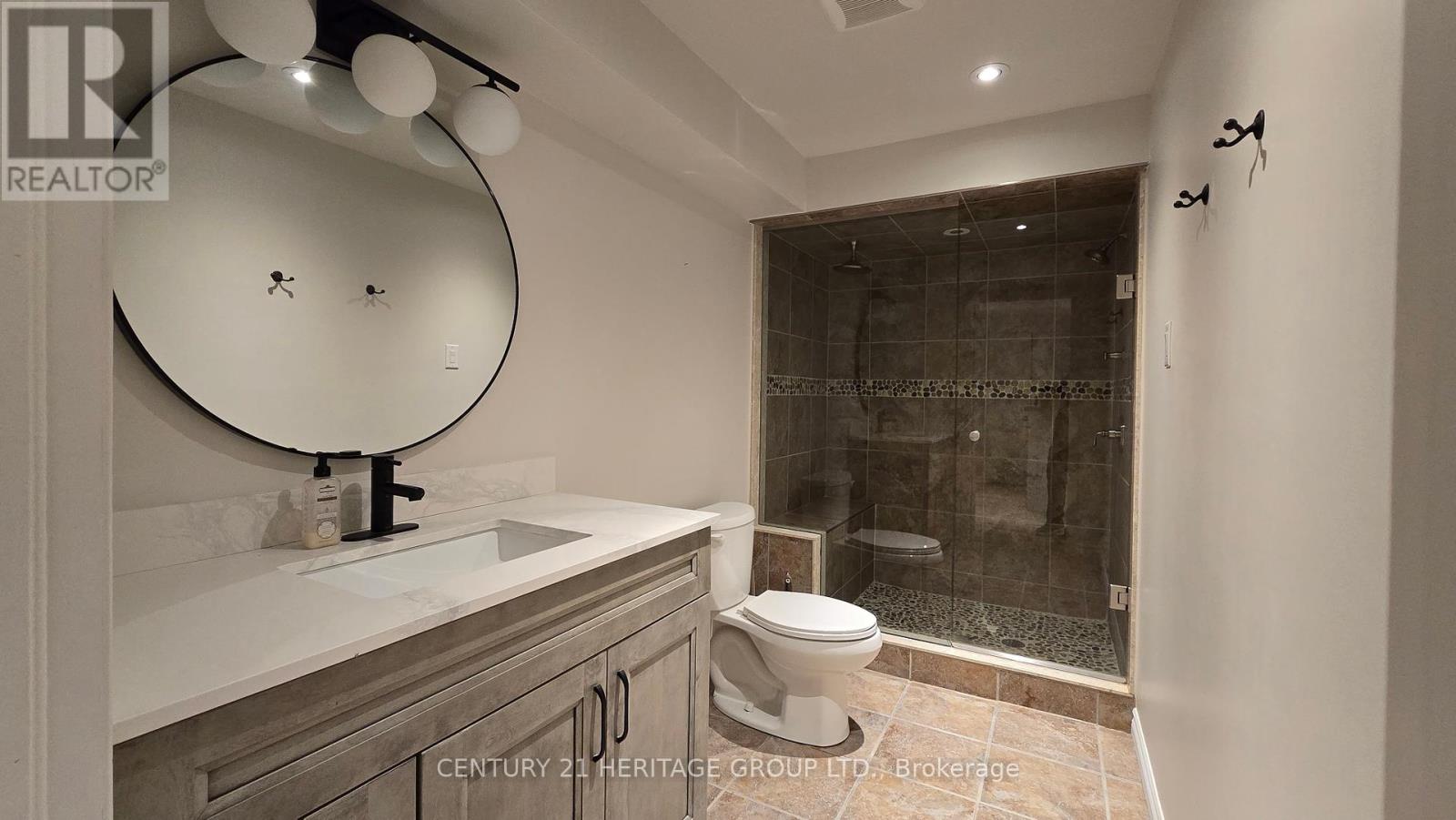 83 Aloe Avenue, Richmond Hill, Ontario  L4E 4N1 - Photo 8 - N12420300