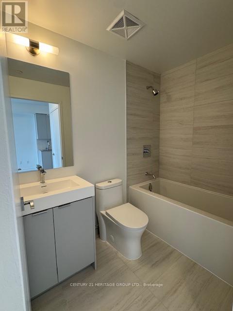 807 - 474 Caldari Road, Vaughan, Ontario  L4K 0R5 - Photo 11 - N12420324